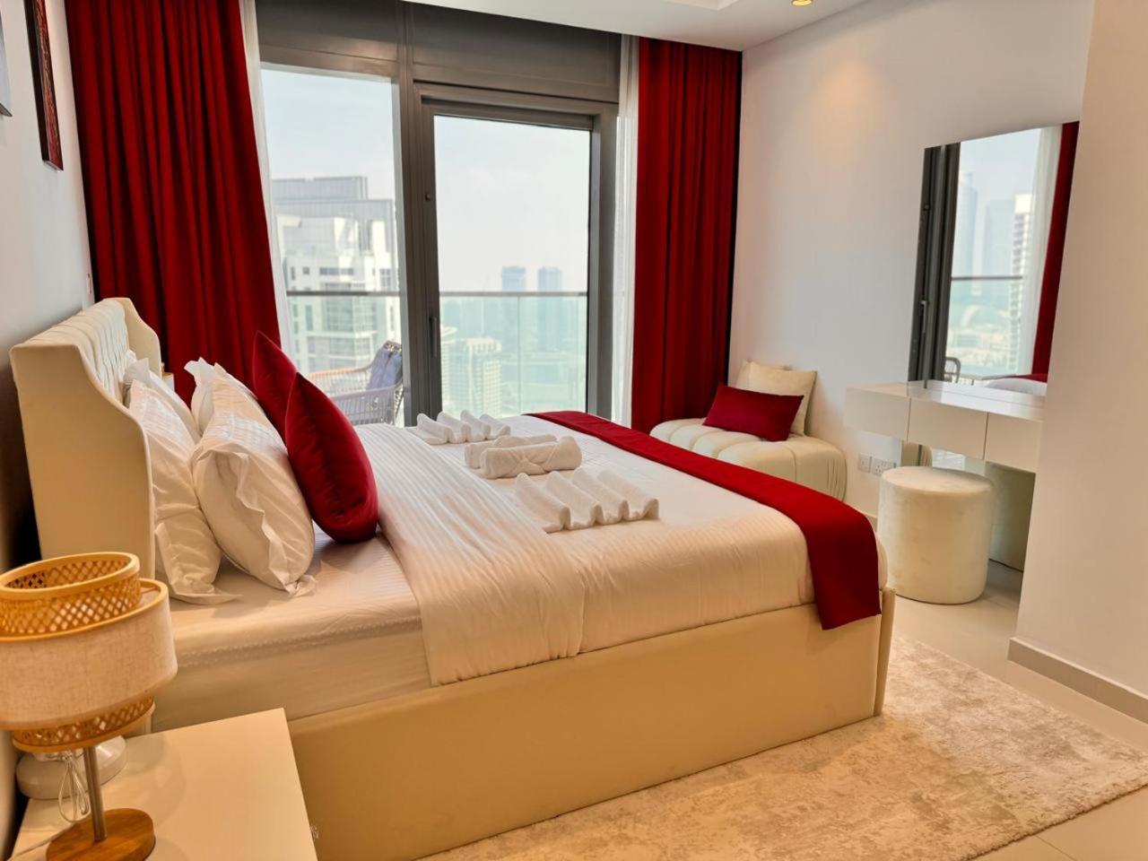 Avalonstay - Paramount Midtown High Floor With Burj Khalifa View & Infinity Pool Apartment *